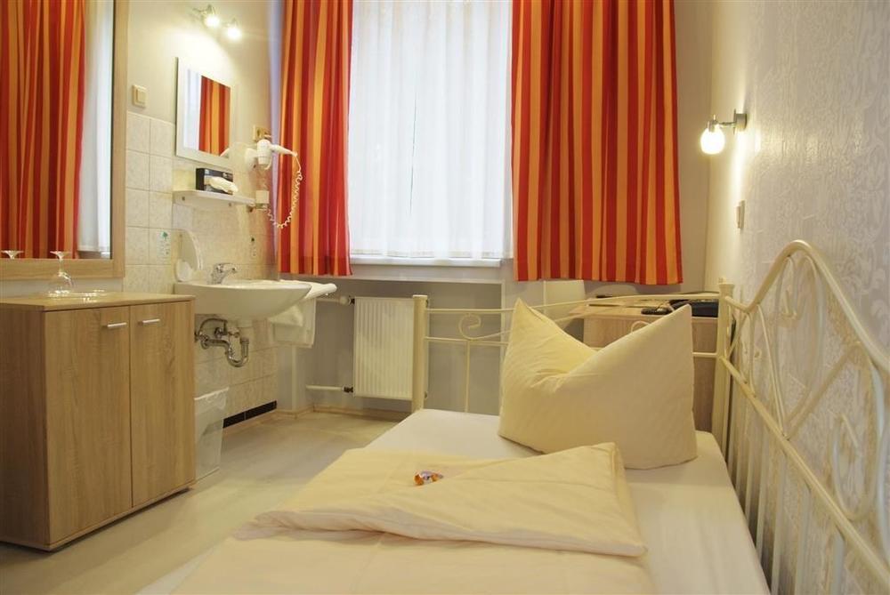 Arena Hotel Gelsenkirchen Rom bilde